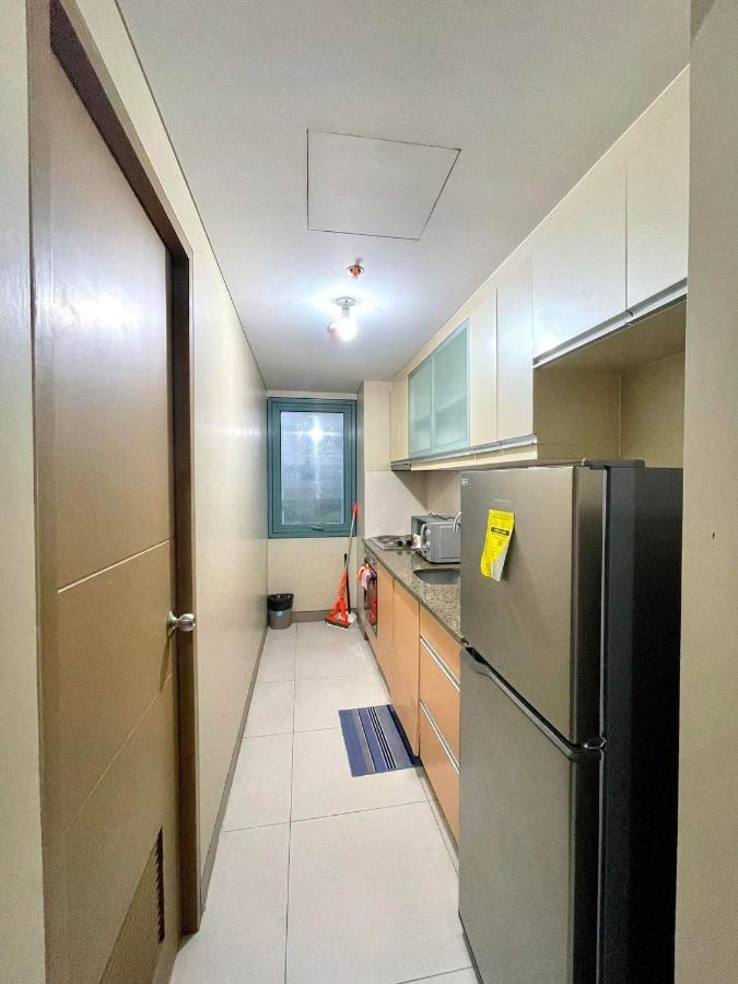 Lovely 2 Bed Room Condo Infront Of Naia Terminal 3 Manila Exterior photo
